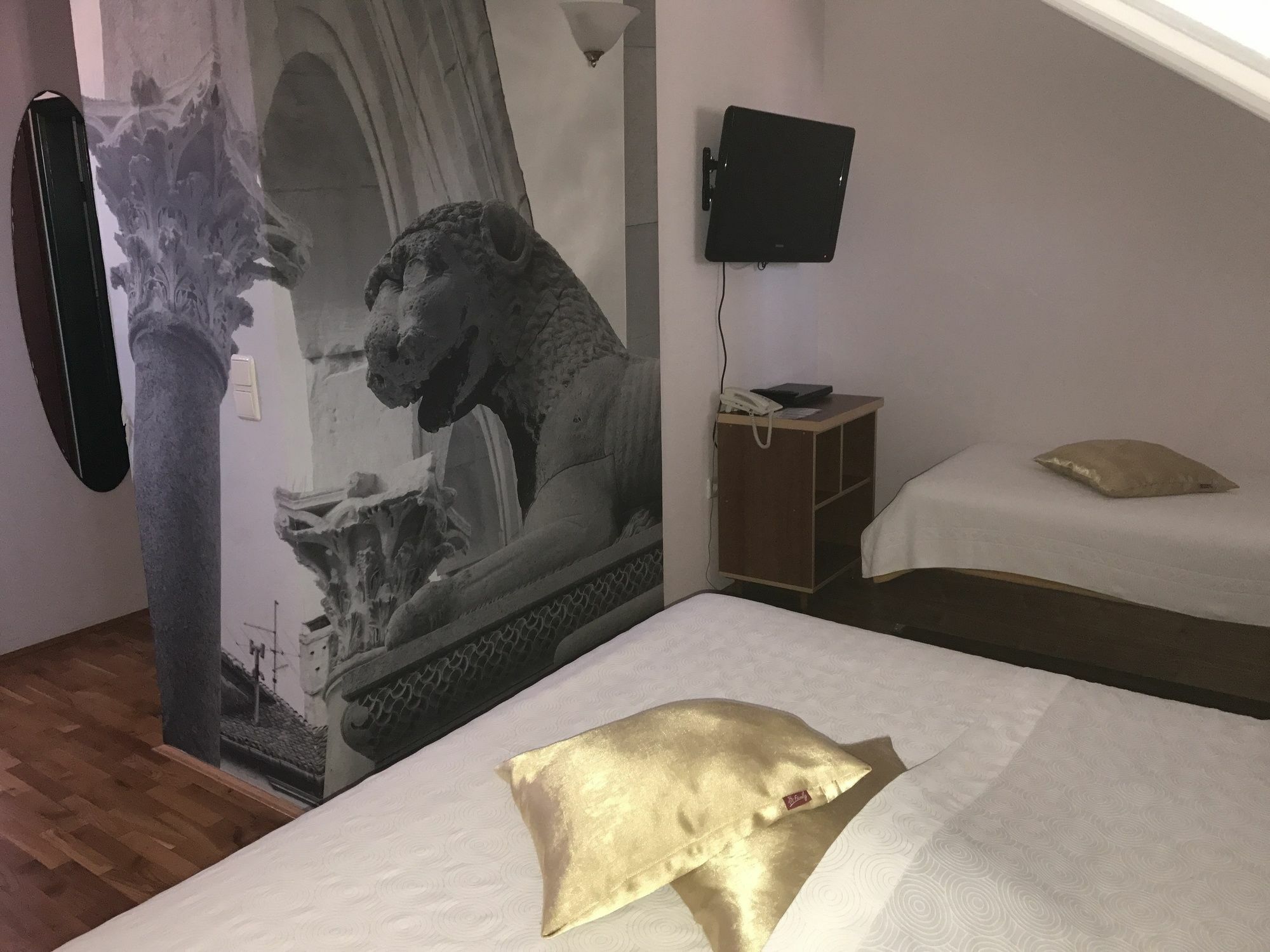 Hotel Diana 3*