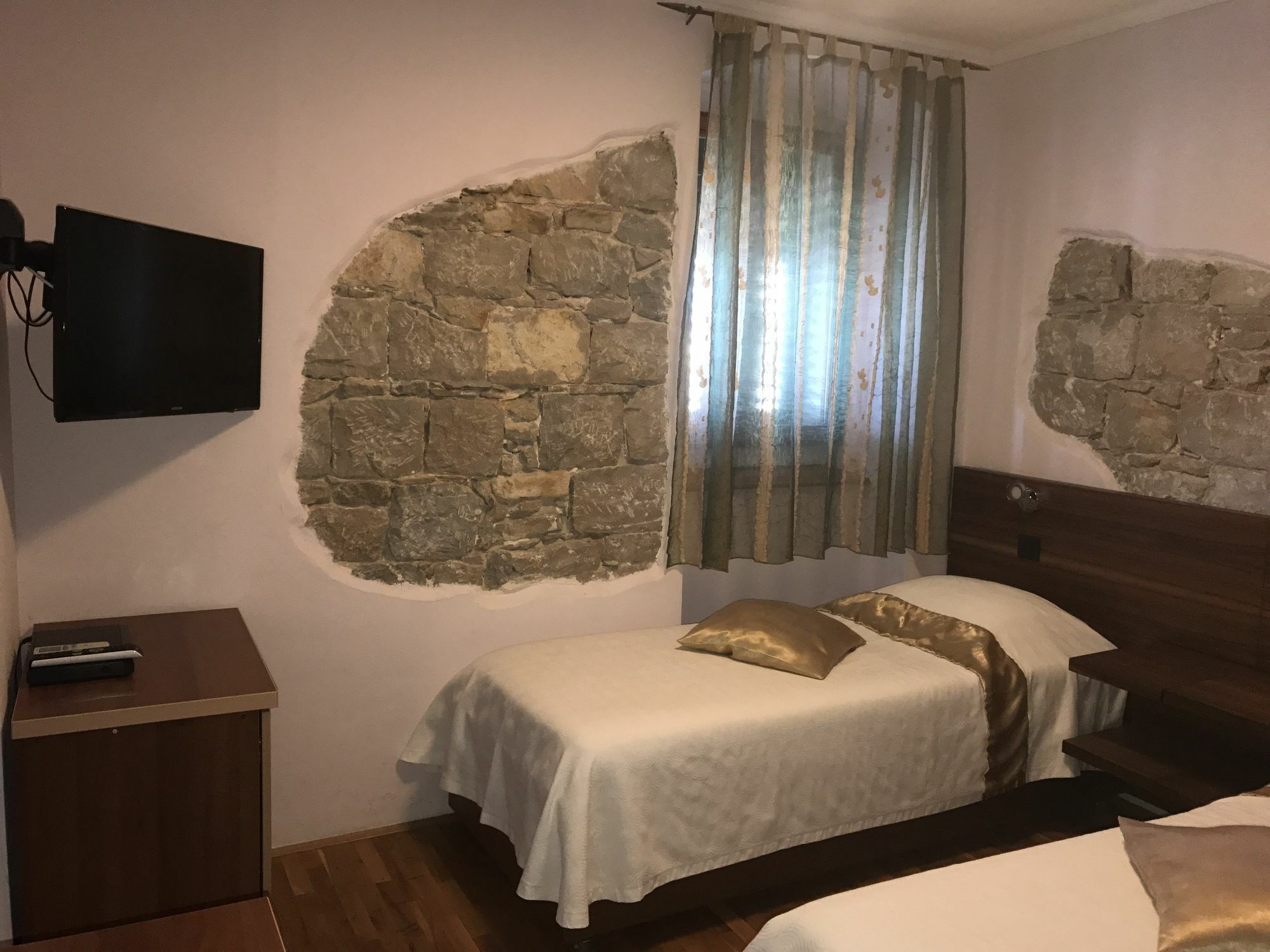 Hotel Diana 3*