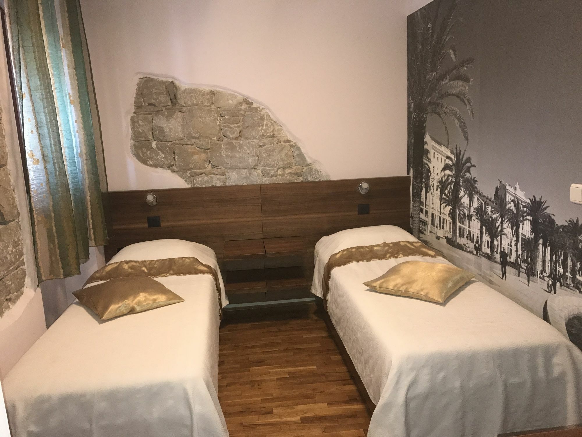 Diana Hotel 3*