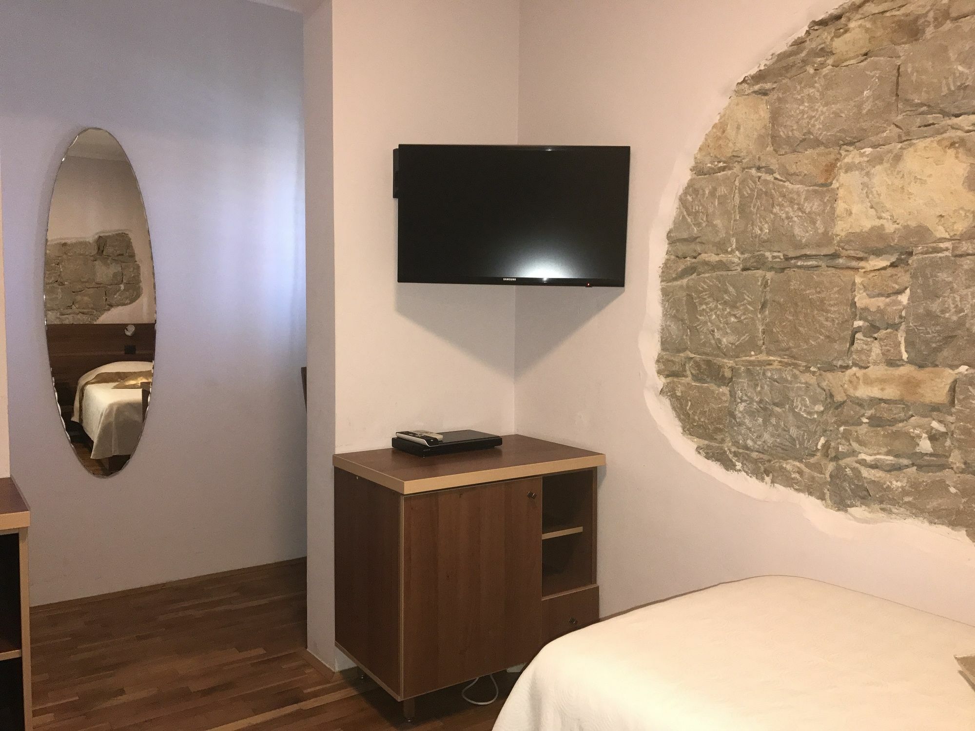 Hotel Diana 3*